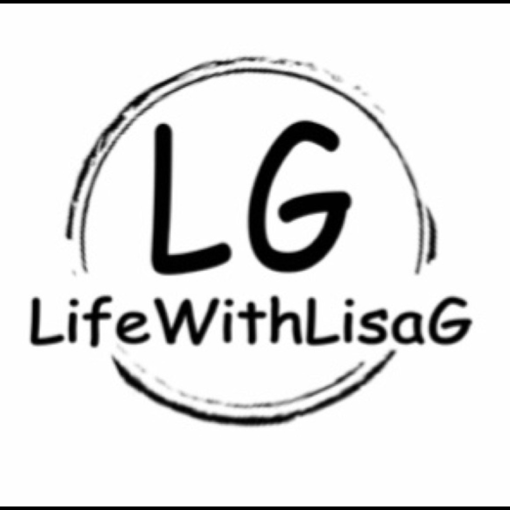 Meet your Posher, Lisa G -Follow me @LifeWithLisaG